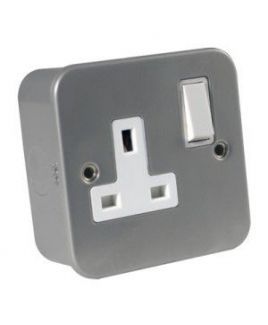 MK 13 AMP Switch-Socket 3Pin G 2757